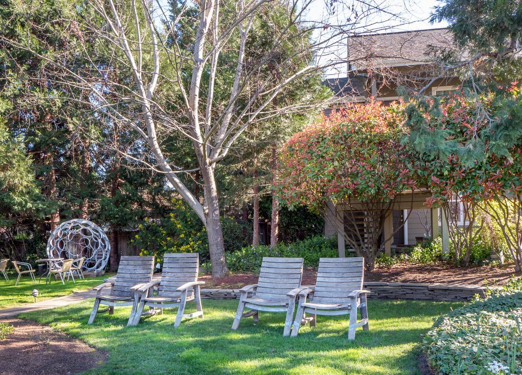 Wine Country Inn Jacksonville Bagian luar foto