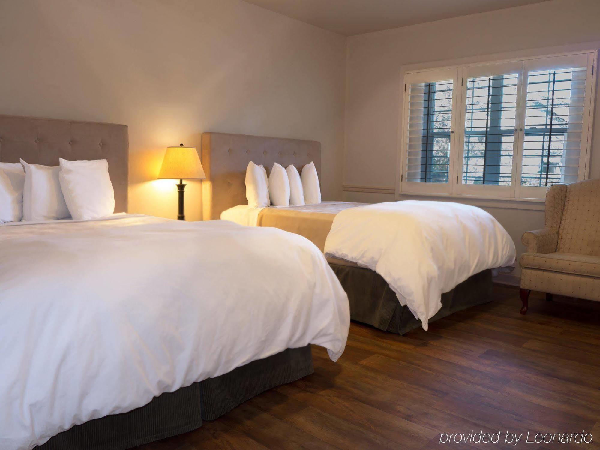 Wine Country Inn Jacksonville Bagian luar foto